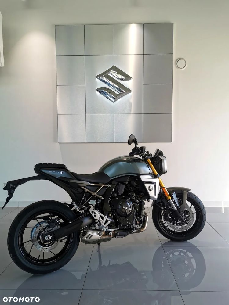 Suzuki GSX - 4