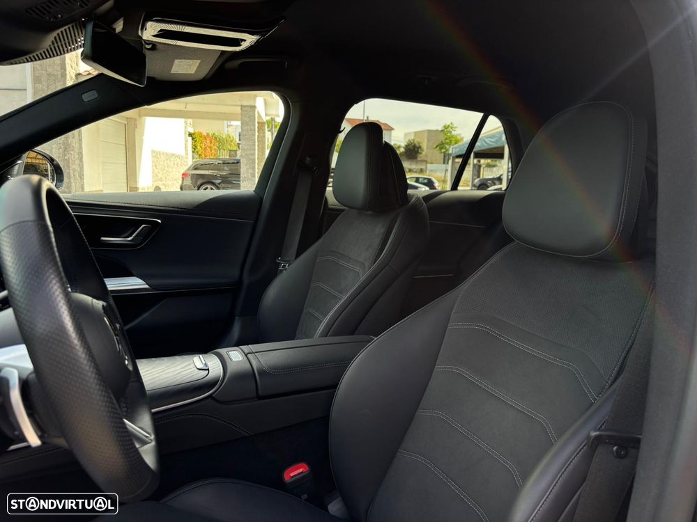 Mercedes-Benz E 300 de 9G-TRONIC AMG Line - 13