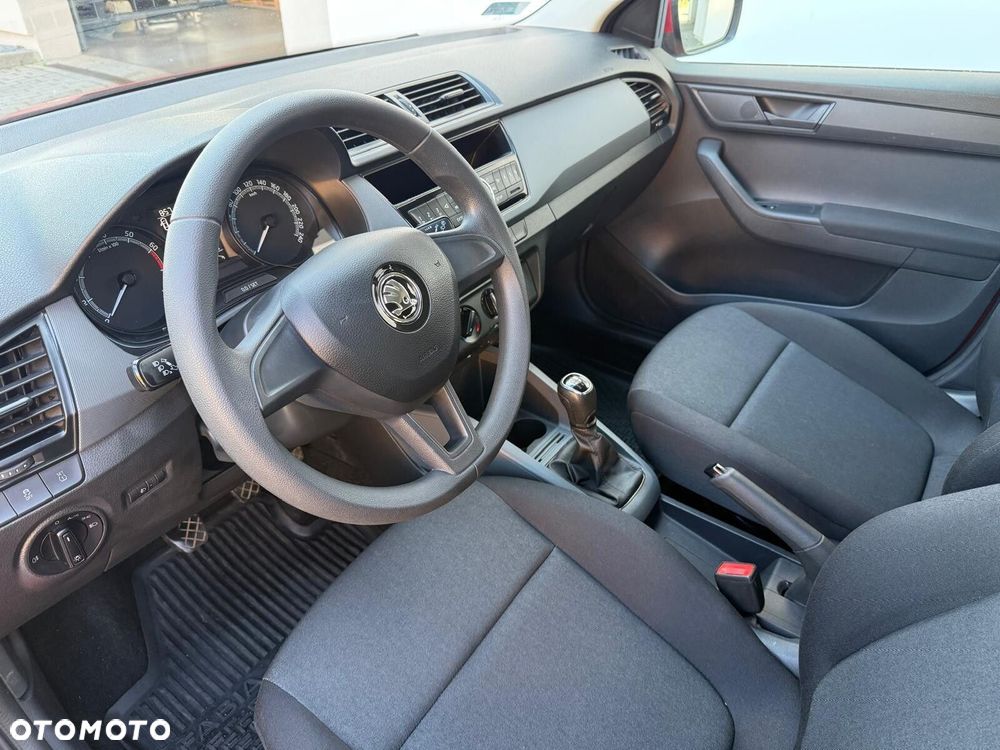Skoda Fabia 1.0 Active - 11