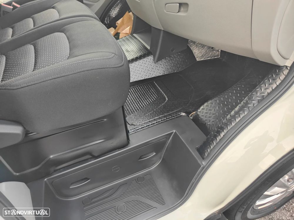 Maxus Deliver 9 L2H2 - 8