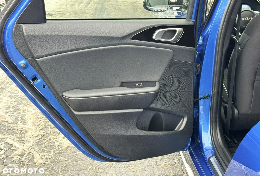 Kia ProCeed 1.5 T-GDI GT Line - 12