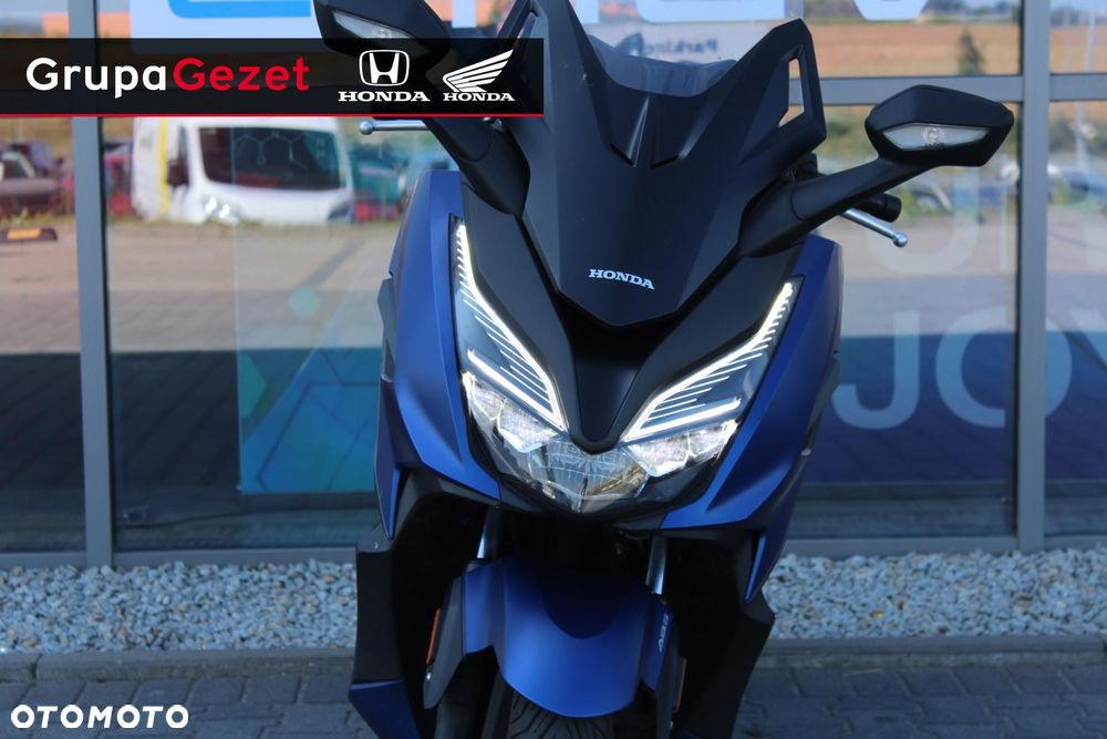 Honda NSS - 8