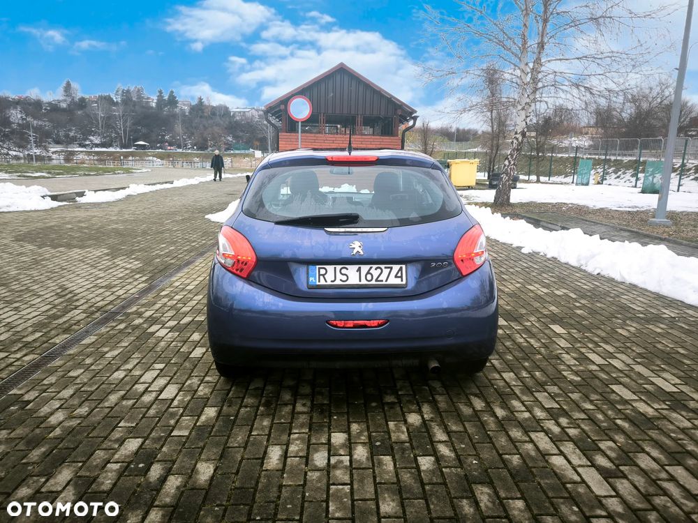 Peugeot 208 95 VTI Allure - 8