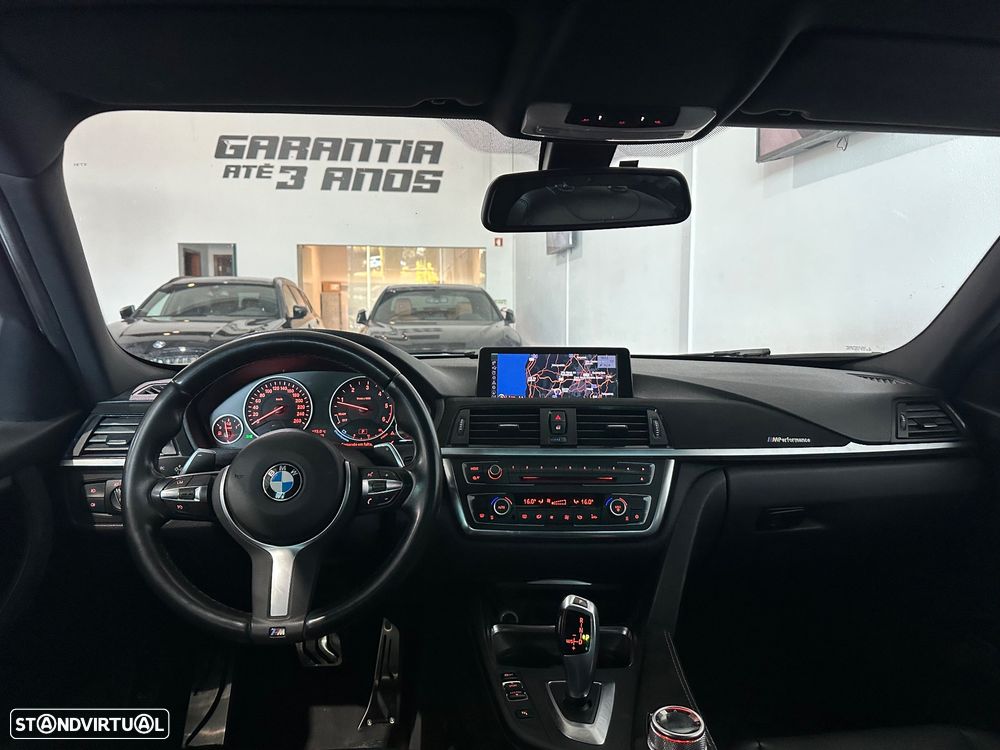 BMW 320 d Auto Pack M - 30