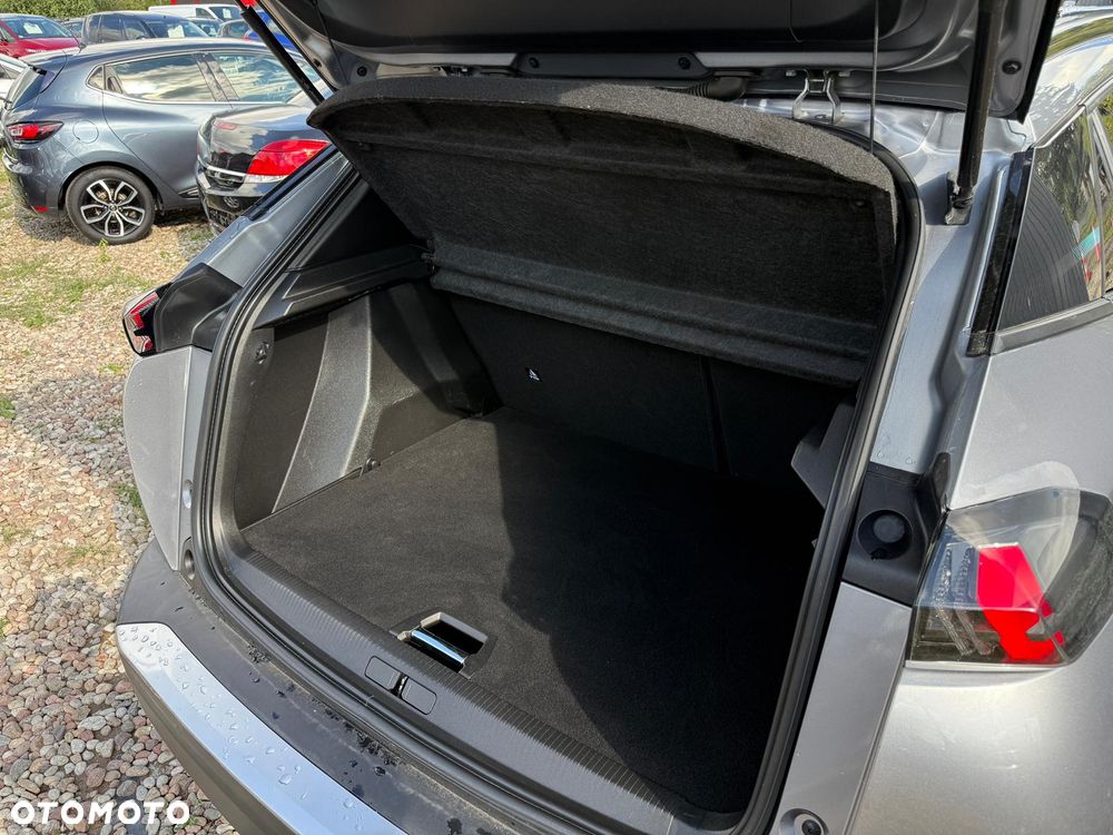 Peugeot 2008 PureTech 100 Style S&S BVM6 - 23