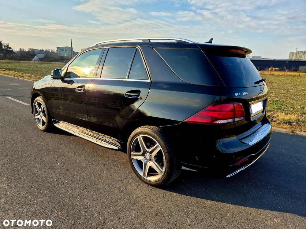 Mercedes-Benz GLE 350 d 4Matic 9G-TRONIC AMG Line - 4