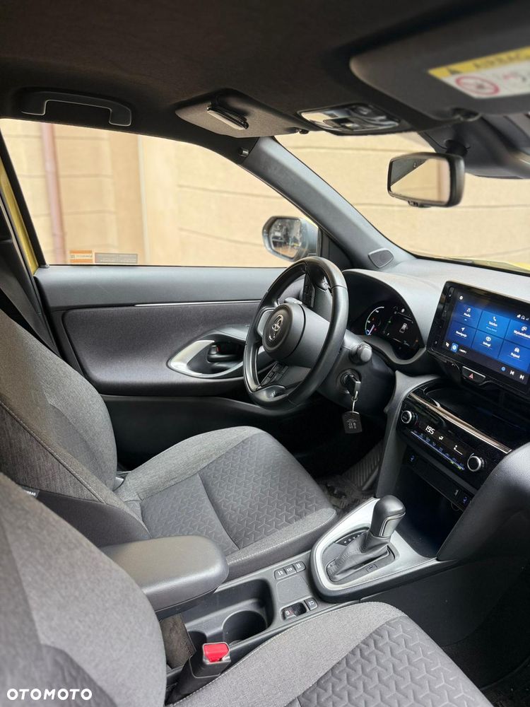 Toyota Yaris Cross Hybrid 1.5 Executive - 8