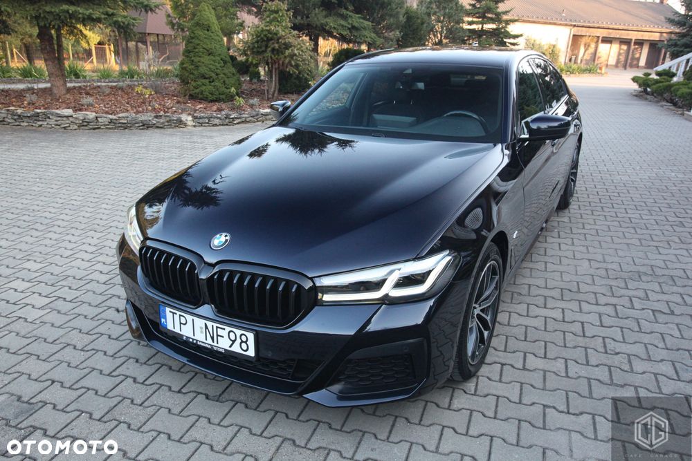 BMW Seria 5 520d xDrive M Sport sport - 17