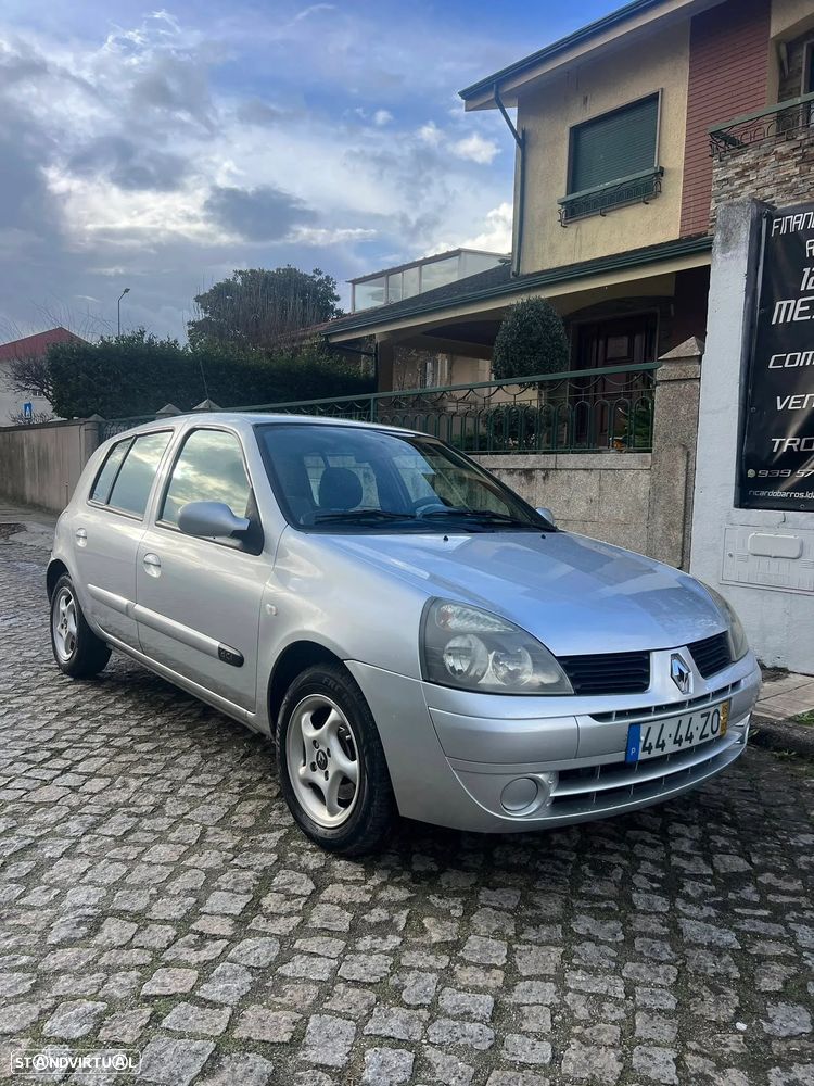Renault Clio 1.5 dCi Confort Authentique - 1