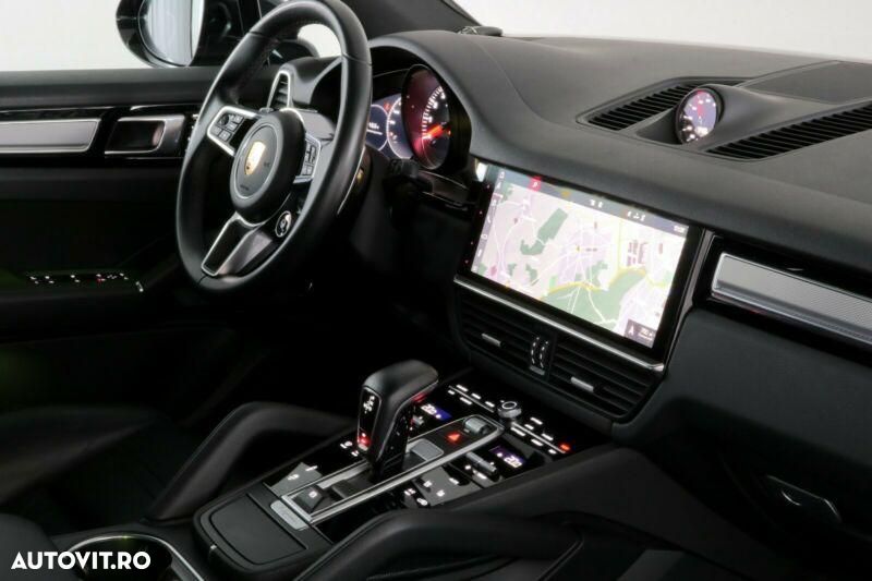 Porsche Cayenne S - 5