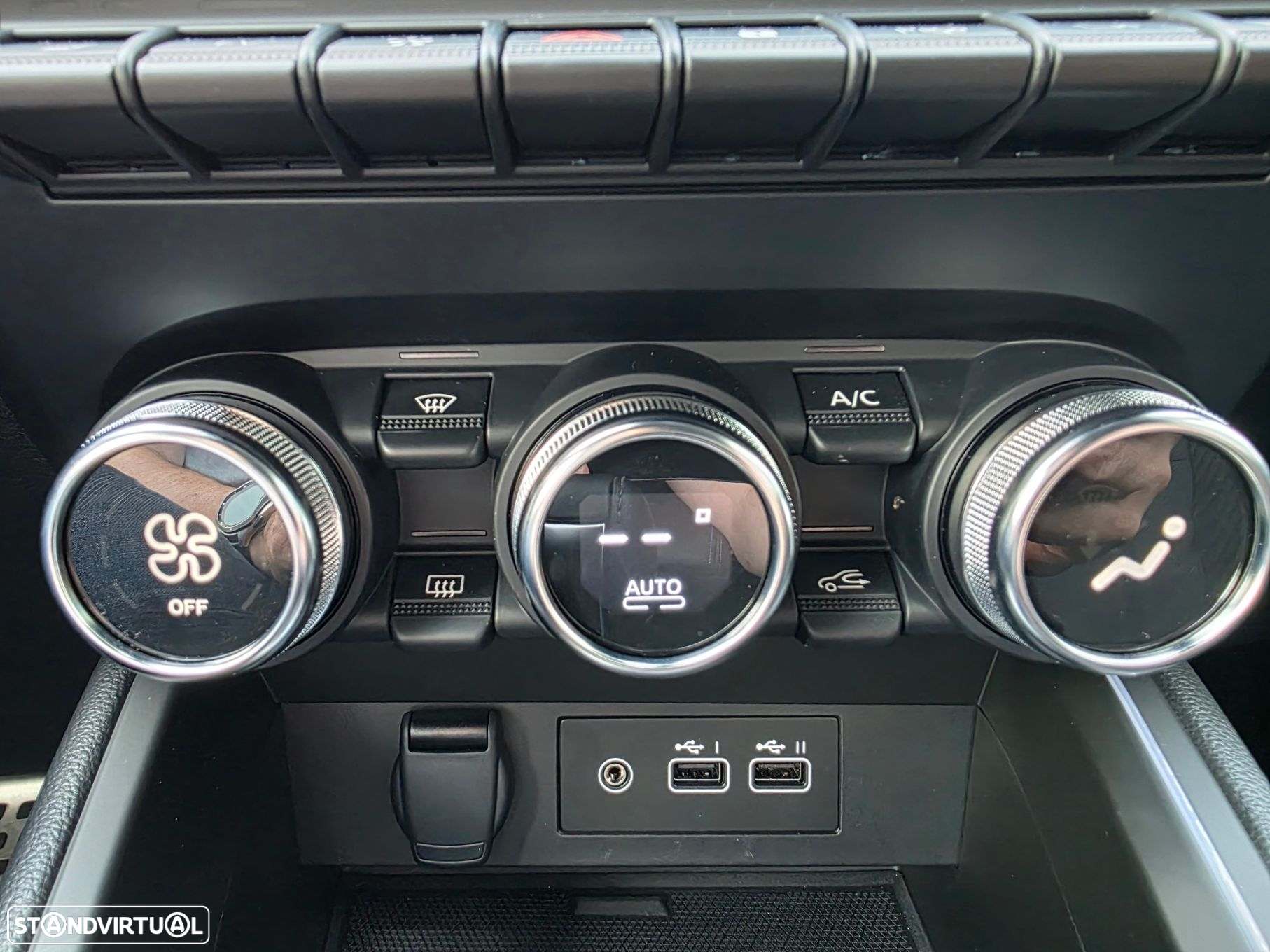 Renault Clio 1.6 E-Tech Full Hybrid Esprit Alpine - 26