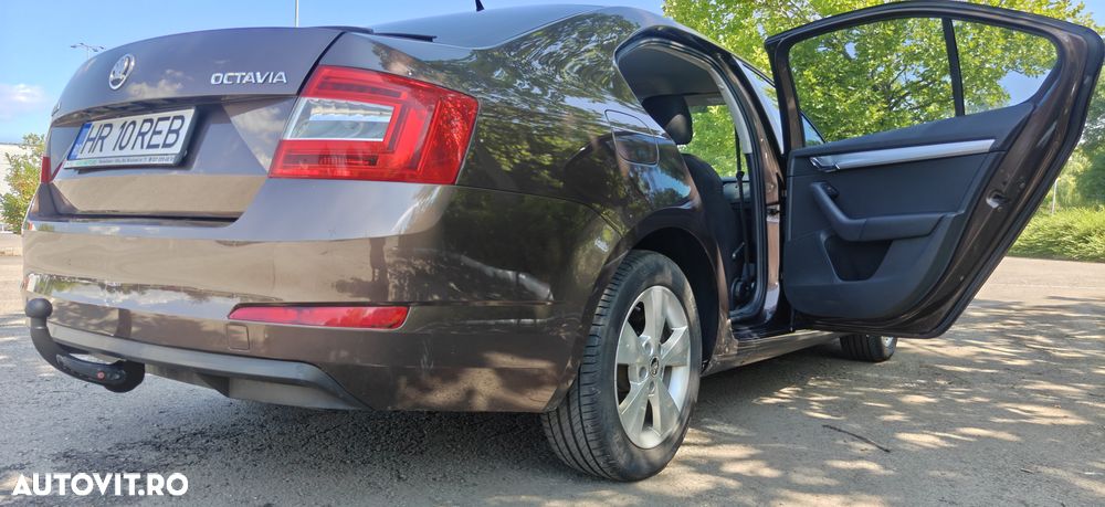 Skoda Octavia 1.6 TDI Style - 7