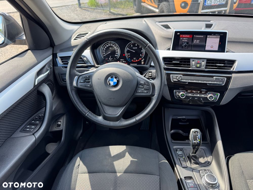 BMW X1 sDrive16d - 31
