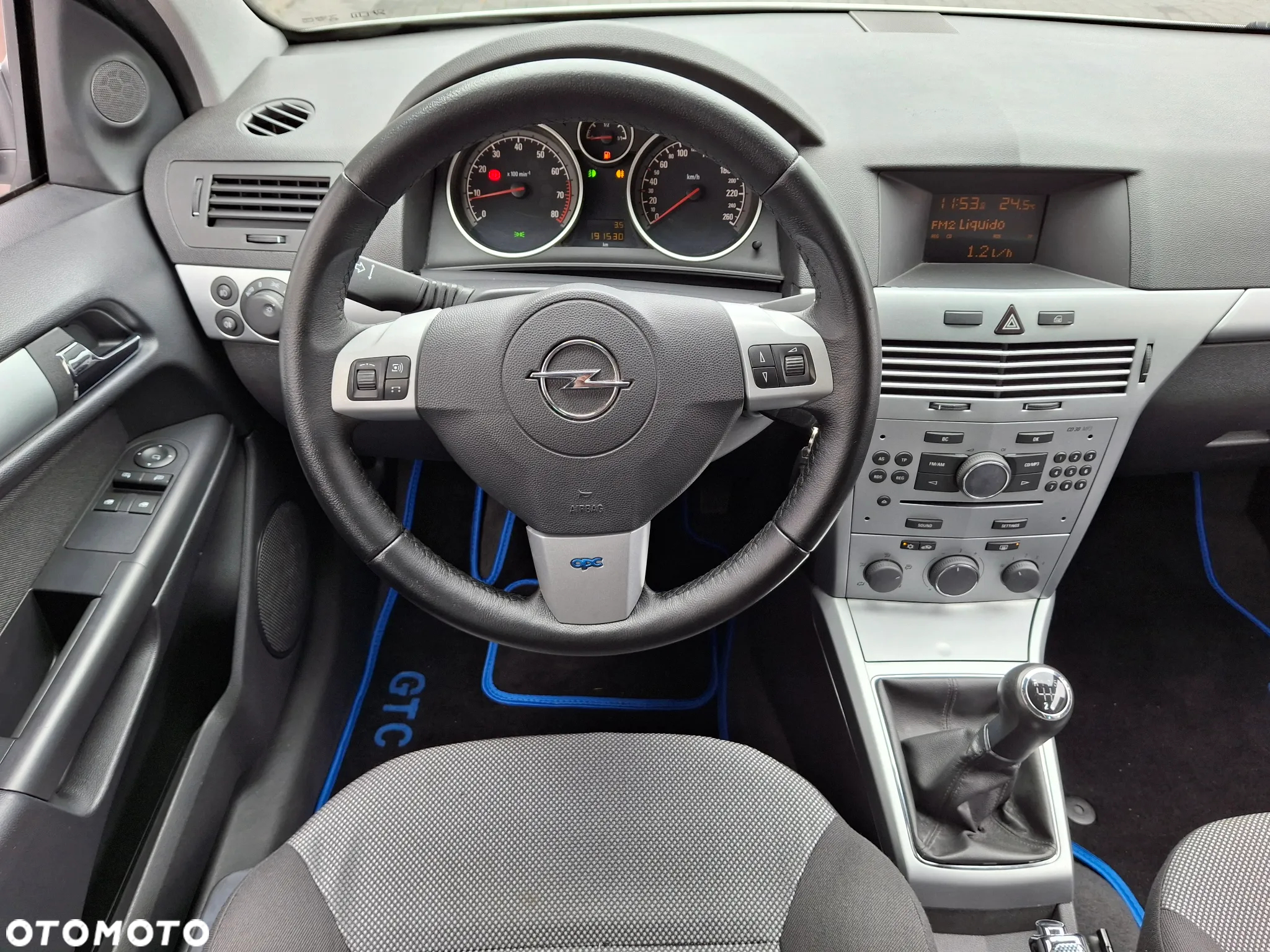 Opel Astra GTC 1.6 - 6