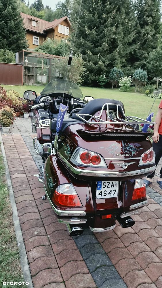 Honda GL - 6