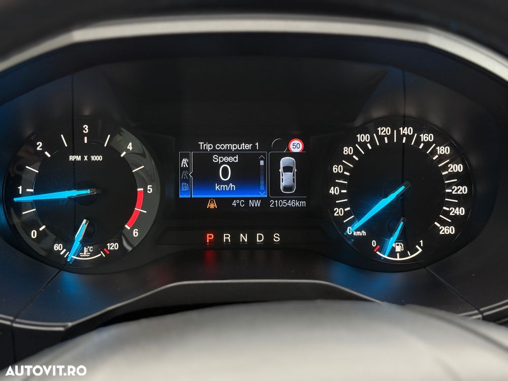 Ford S-Max 2.0 EcoBlue Aut. Titanium - 36