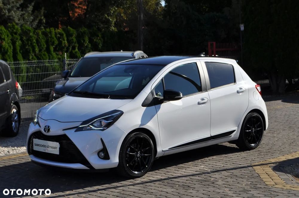 Toyota Yaris Hybrid 1.5 VVT-i GR Sport
