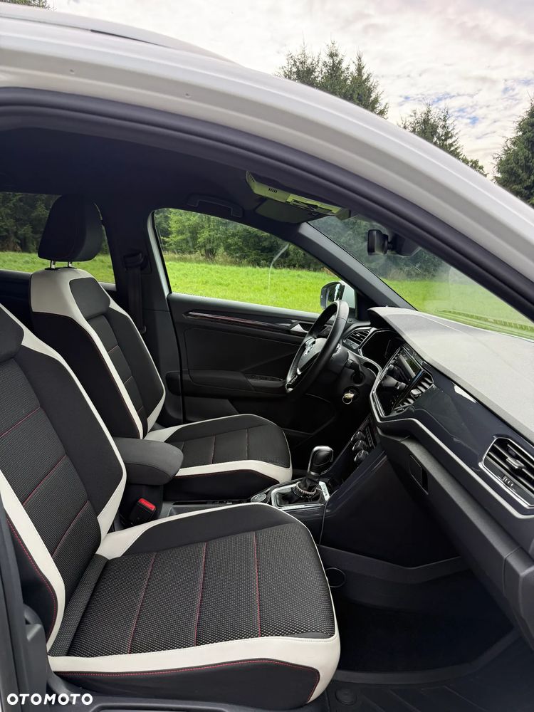 Volkswagen T-Roc 2.0 TSI 4Motion Premium DSG - 9
