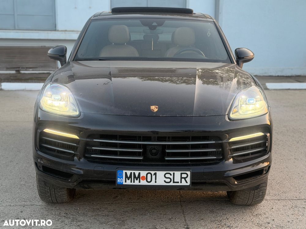 Porsche Cayenne - 6