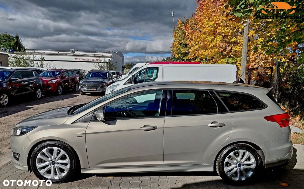 Ford Focus - 9