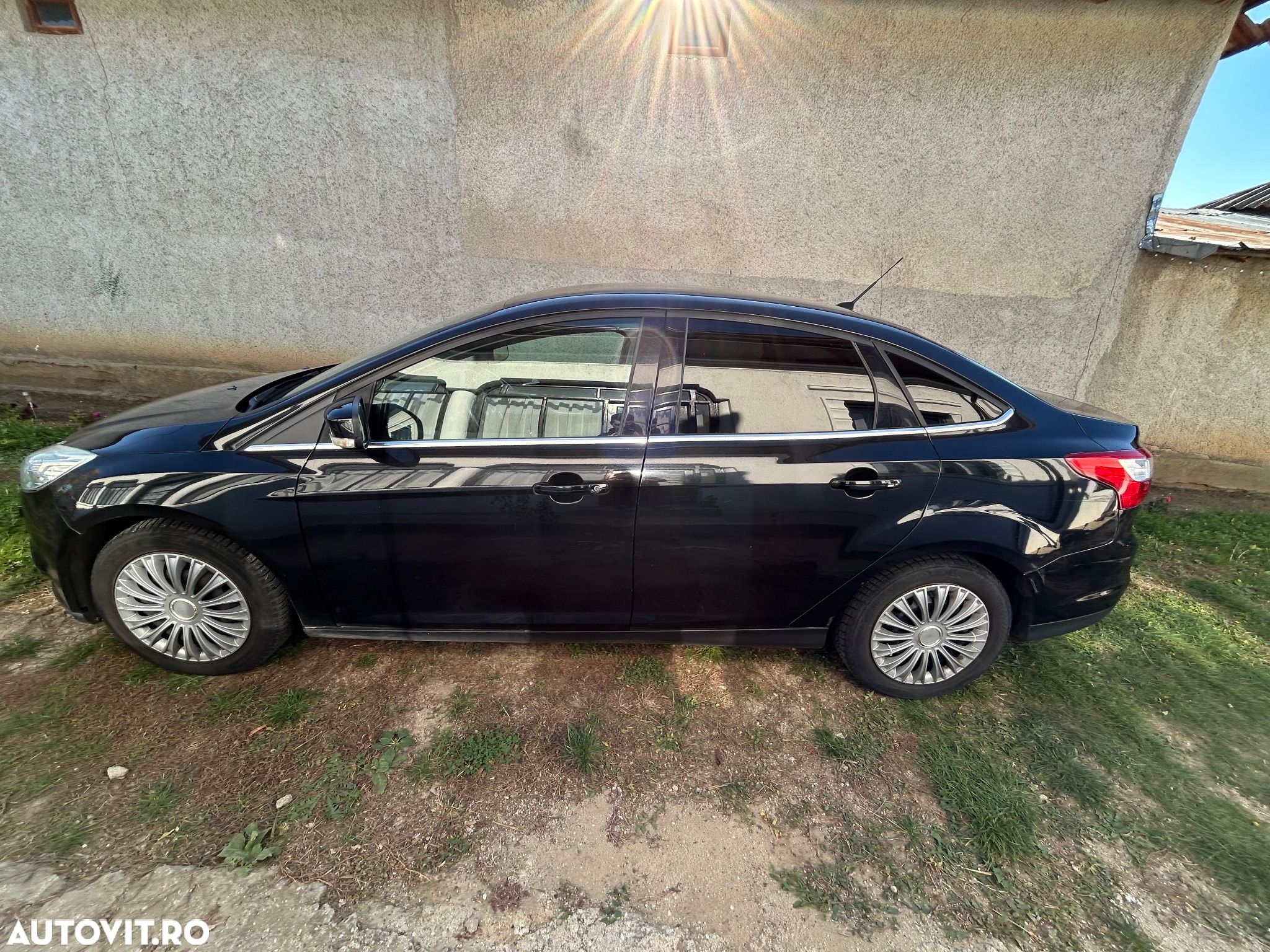 Ford Focus 1.6 TDCi DPF Titanium - 1