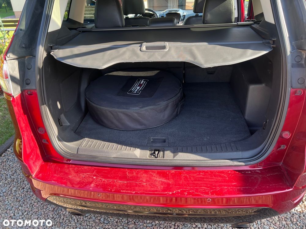 Ford Kuga 2.0 EcoBoost 4x4 Titanium - 22