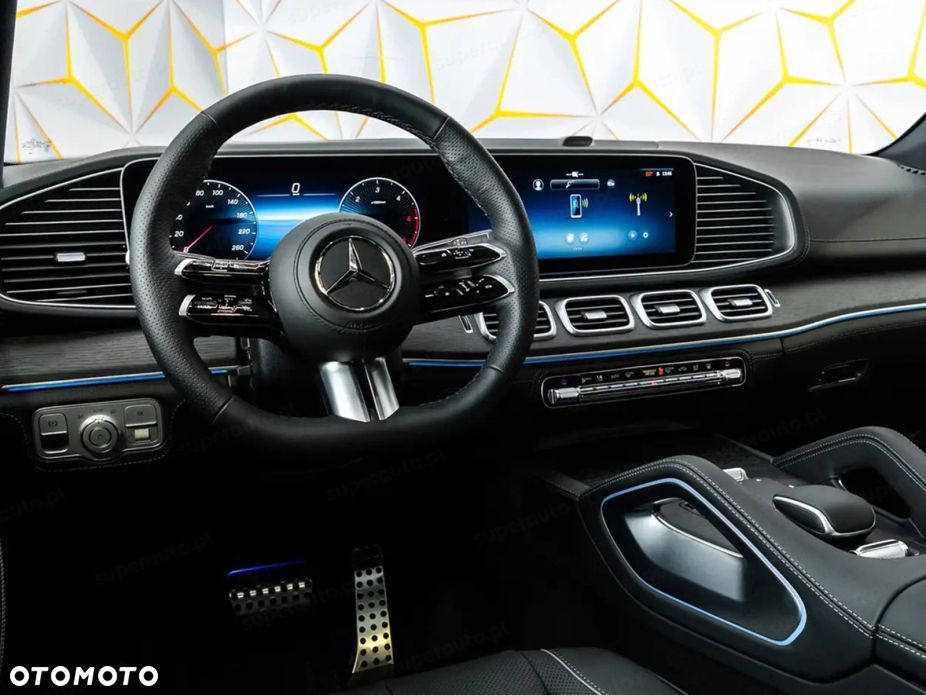 Mercedes-Benz GLS - 9