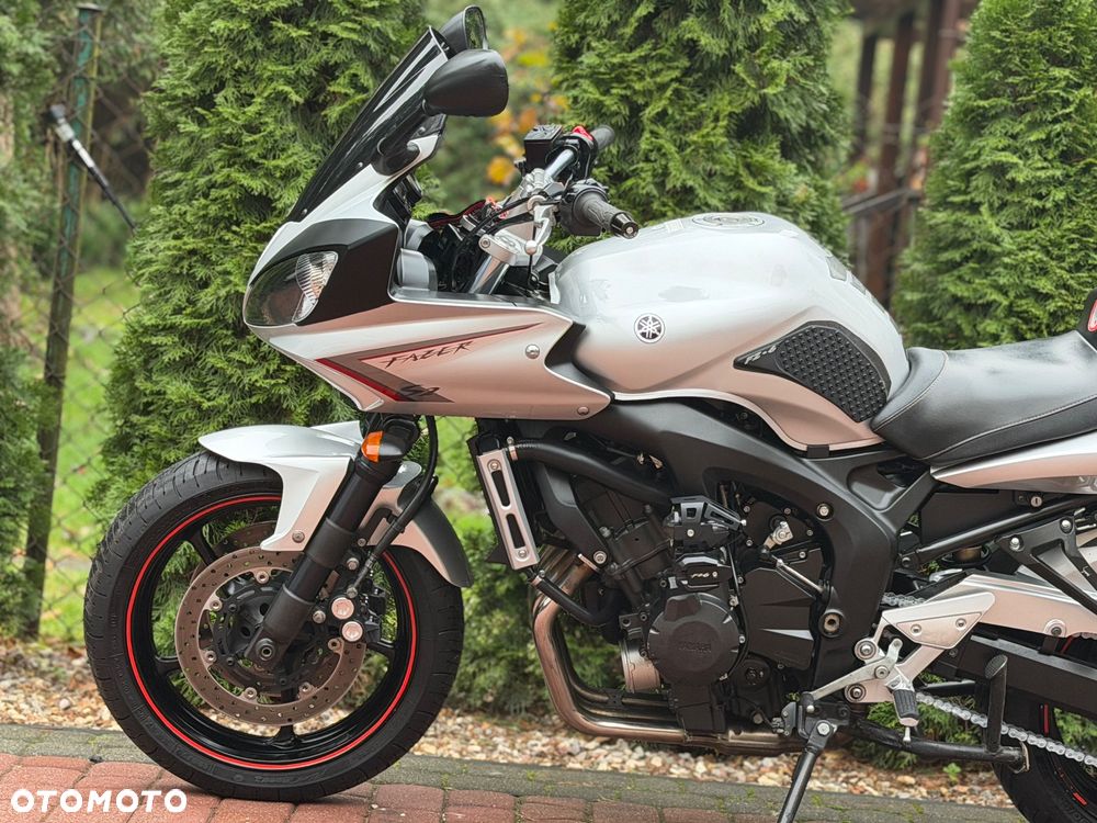 Yamaha FZ6 - 19
