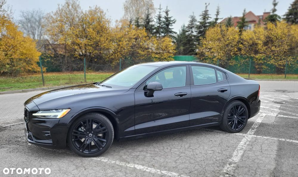Volvo S60 B5 B AWD Ultimate Dark - 2