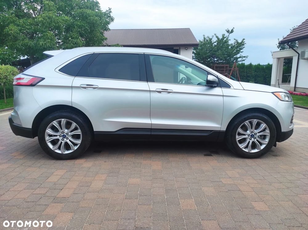 Ford Edge - 5
