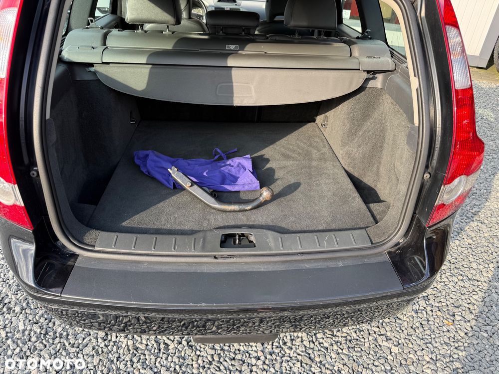 Volvo V50 - 14