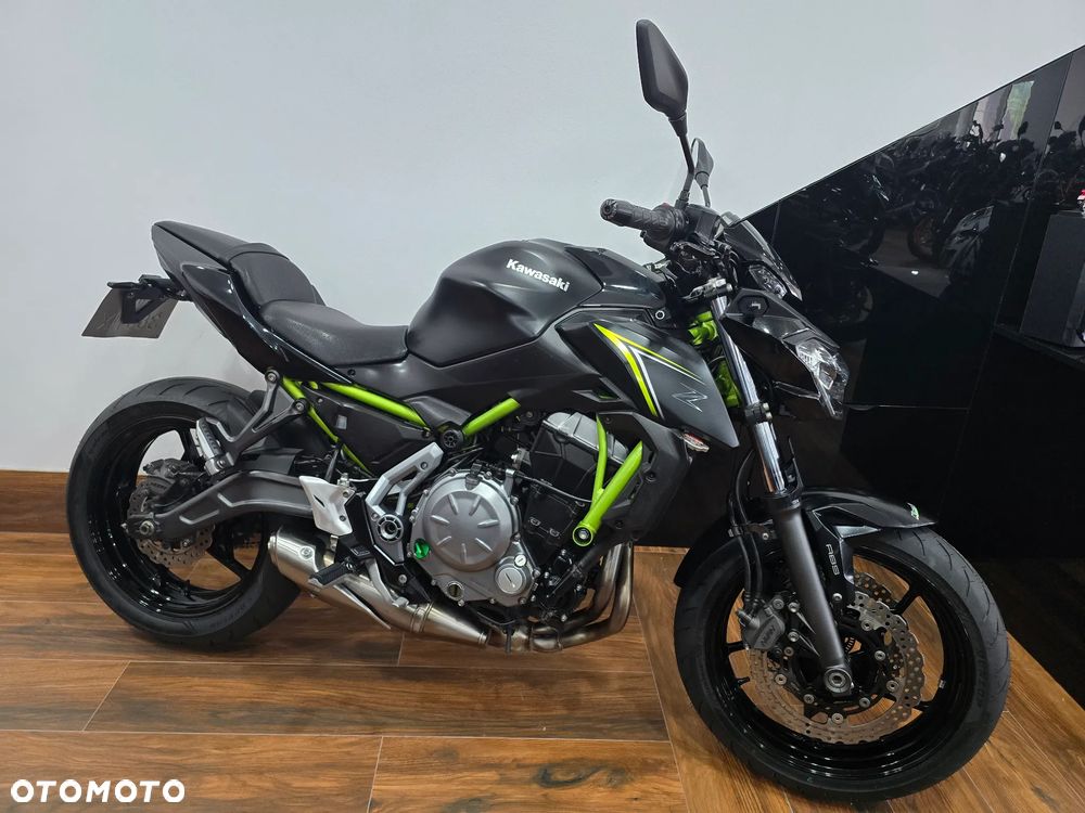 Kawasaki Z 650 - 29