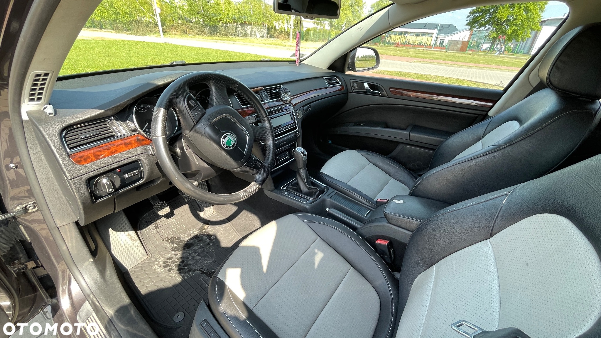 Skoda Superb 2.0 TDI Ambition - 3