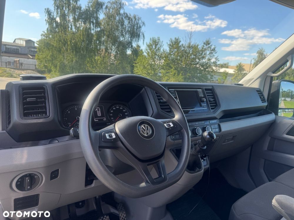 Volkswagen Crafter - 11