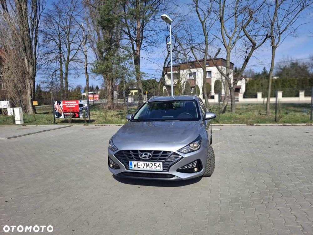 Hyundai i30 1.0 T-GDI Classic + - 4
