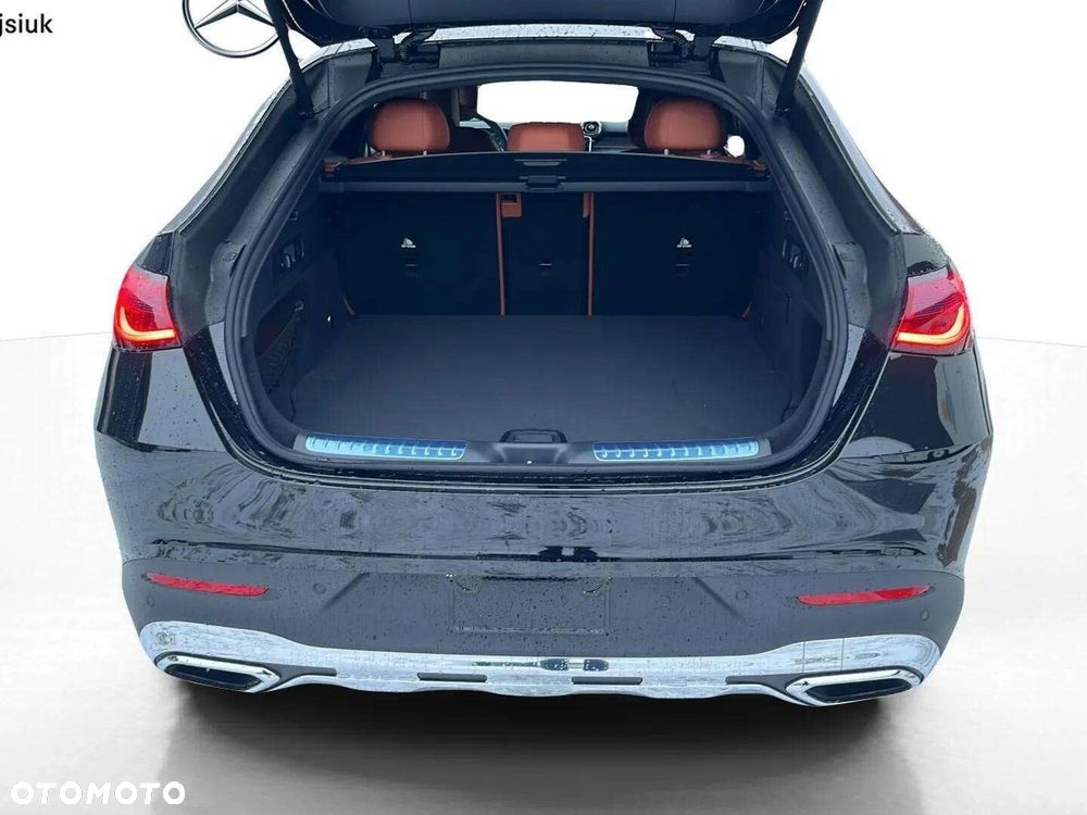 Mercedes-Benz GLC - 9
