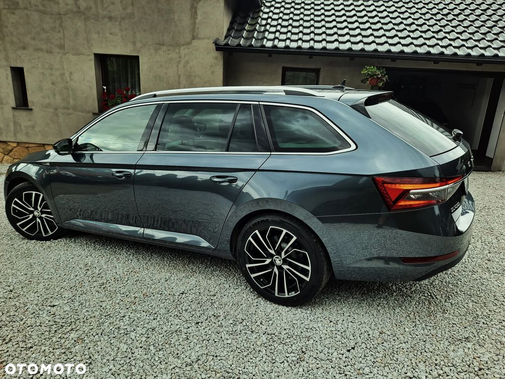 Skoda Superb Combi 2.0 TDI DSG Premium Edition - 8