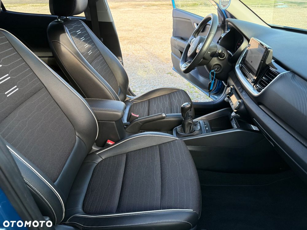 Kia Stonic 1.0 T-GDI OPF Mild Hybrid GT Line - 10