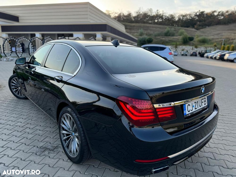BMW Seria 7 740d xDrive - 10