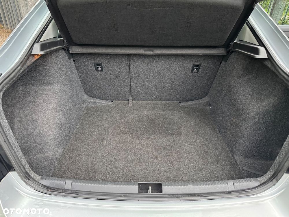 Skoda RAPID 1.6 TDI DPF Active - 11