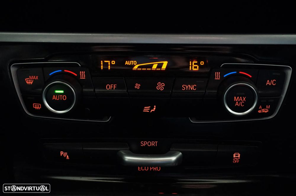 BMW 216 Gran Tourer d 7L Line Luxury - 19