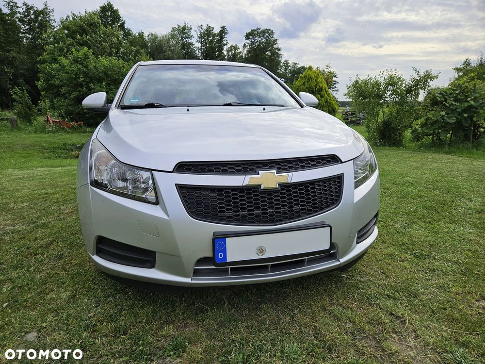 Chevrolet Cruze - 3