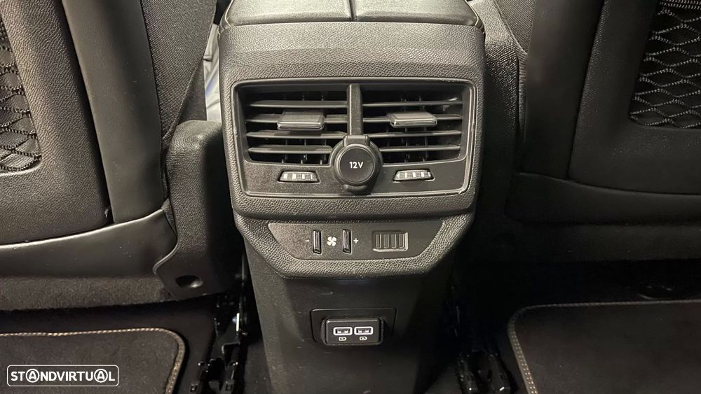 Peugeot 5008 1.5 BlueHDi GT Pack EAT8 - 52