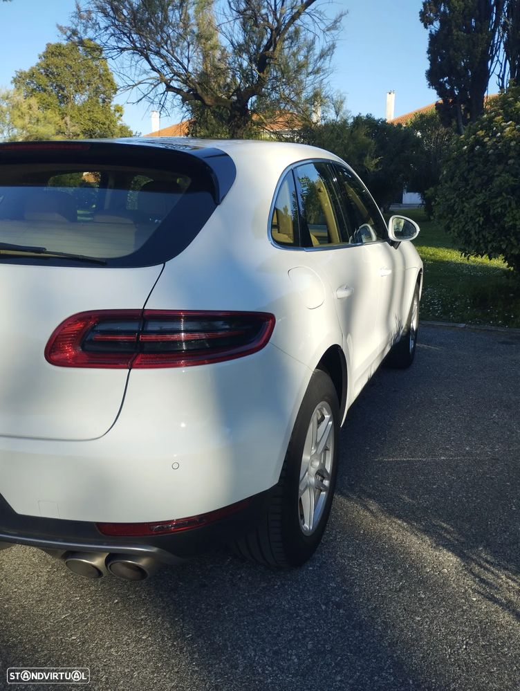 Porsche Macan S - 9