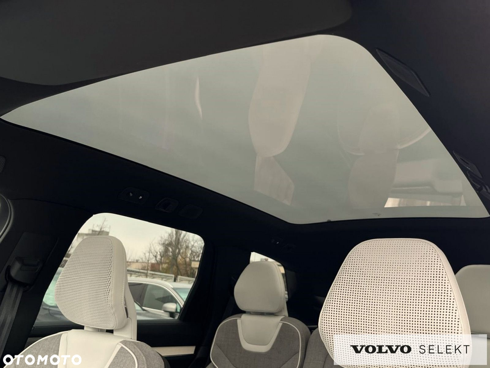 Volvo EX90 - 16