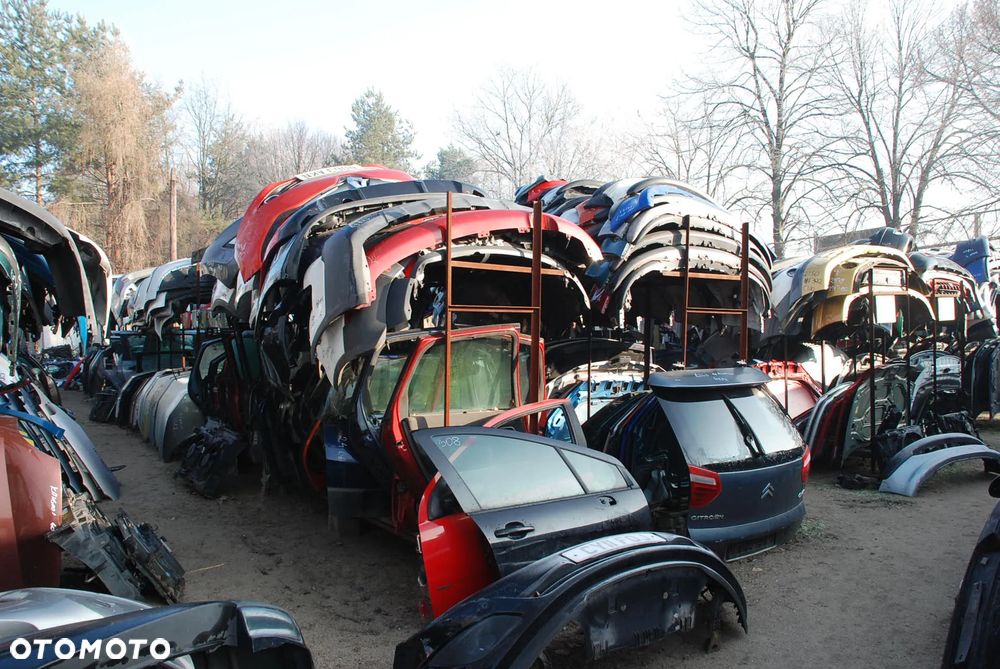 peugeot 207 klapa kolor KHWD nr 41805 WYSYŁKA - 6