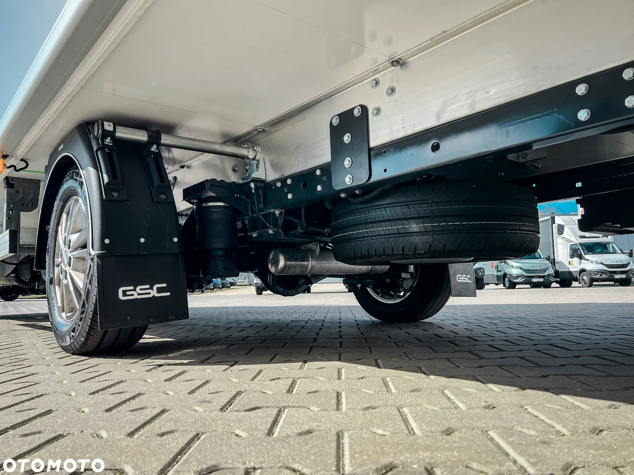 Iveco 35S18H/P 3.0 180KM 6MT Izoterma, Duży Kontener! - 20