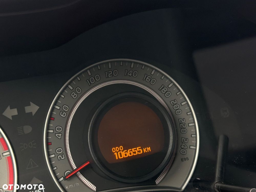 Toyota Corolla 1.6 Premium - 23