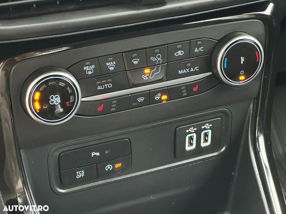 Ford EcoSport 1.0 EcoBoost Titanium - 25