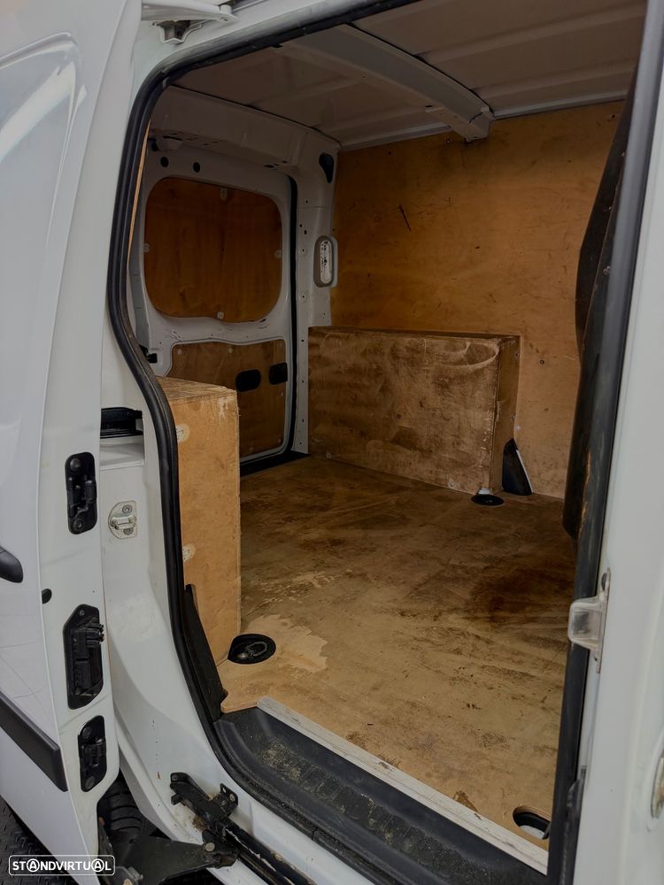 Renault Kangoo - 12